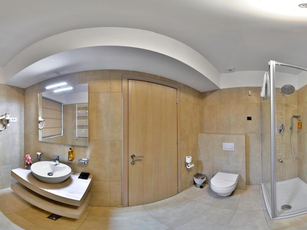 Hotel Condor Tulcea Eksteriør bilde