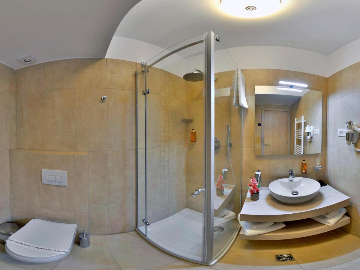 Hotel Condor Tulcea Eksteriør bilde