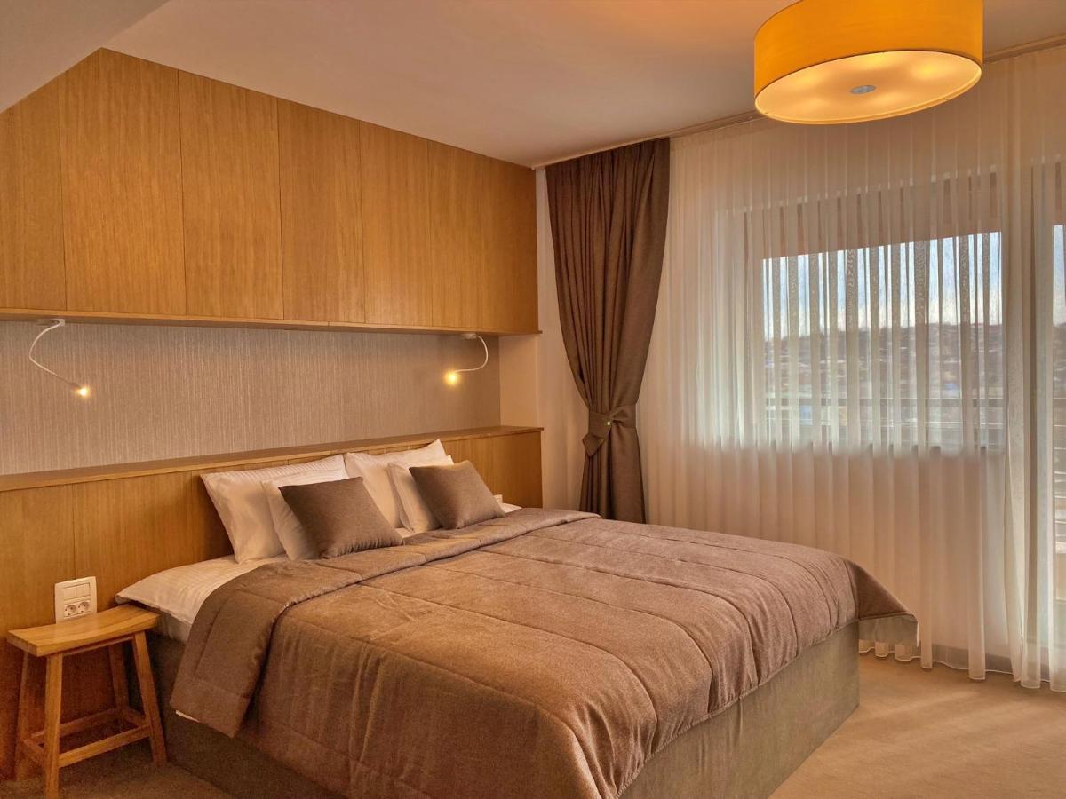 Hotel Condor Tulcea Eksteriør bilde